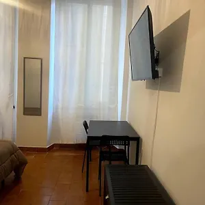 Ridi Che Ti Passa In Vico Lavagna Appartamento